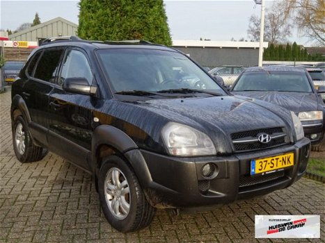 Hyundai Tucson - 2.0 CRDI 2006 2WD Zwart - 1