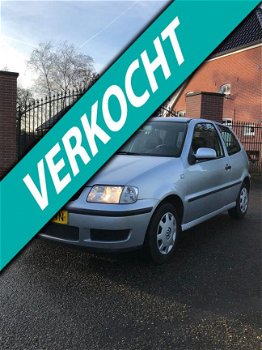 Volkswagen Polo - 1.4 bj 2001 AIRCO - ELEKTRISCHE RAMEN -APK 16-01-2021 - 1