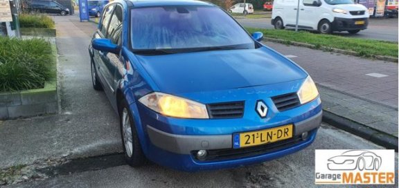 Renault Mégane - 2.0 16V Privilège Luxe - 1