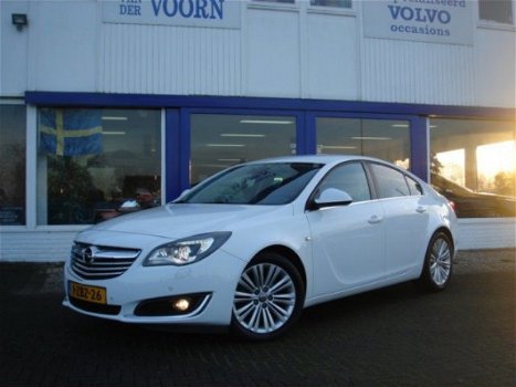 Opel Insignia - 2.0 CDTI 140PK EDITION - 1