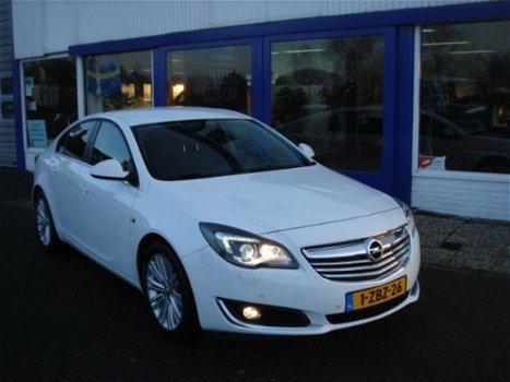 Opel Insignia - 2.0 CDTI 140PK EDITION - 1