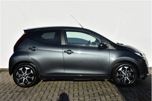 Toyota Aygo - 1.0 VVT-I X-FIRST + X-BEAT AUDIO SYSTEEM - 1