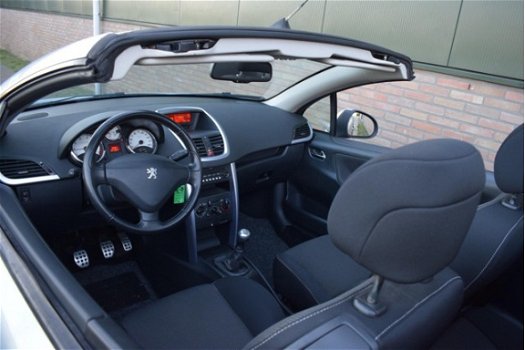 Peugeot 207 CC - 1.6 VTi Première cabriolet, nap, - 1