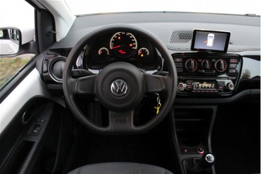 Volkswagen Up! - 1.0 move up BlueMotion Navigatie | Airco | 5 drs | Lage kilometerstand | Radio/CD | - 1