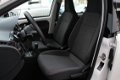 Volkswagen Up! - 1.0 move up BlueMotion Navigatie | Airco | 5 drs | Lage kilometerstand | Radio/CD | - 1 - Thumbnail