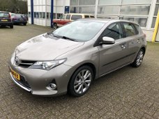 Toyota Auris - 1.8 Hybrid Executive DEALERONDERH., PDC, CAMERA, NAVI