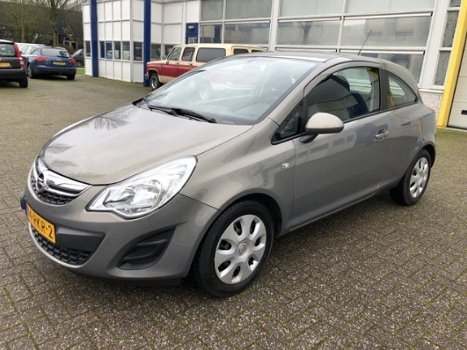 Opel Corsa - 1.2-16V Edition DEALERONDERH., AIRCO, NAP - 1