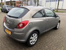 Opel Corsa - 1.2-16V Edition DEALERONDERH., AIRCO, NAP