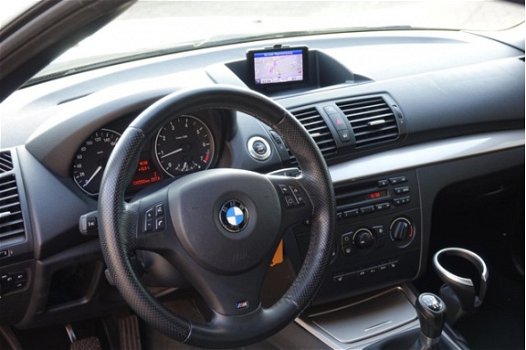 BMW 1-serie Cabrio - 118i Executive Airco Navi Pdc Stoelverwarming - 1