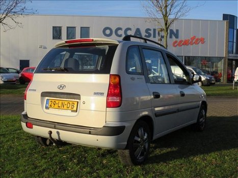 Hyundai Matrix - 1.6i Silver Edition 105DKM NAP AIRCO *NETTE AUTO - 1