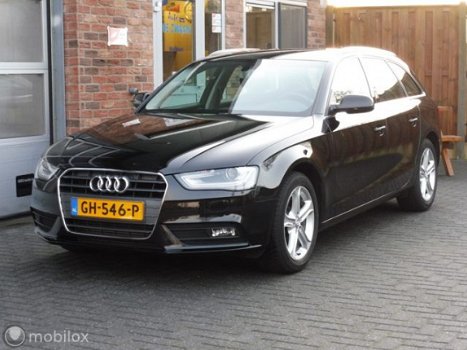 Audi A4 Avant - 1.8 TFSI Advance 56.360 KM 17 INCH - 1