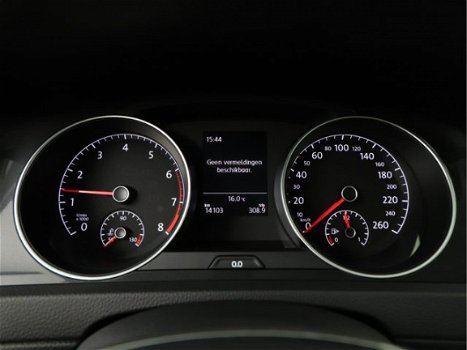 Volkswagen Golf - 1.0 115pk TSI Trendline | Climate control | App-connect Navigatie | Cruise control - 1