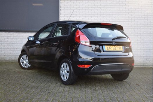 Ford Fiesta - 1.5 TDCi Style Ultimate Lease Edition 5-DRS [NAVIGATIE, TELEFOON, BLUETOOTH, PARKEERSE - 1