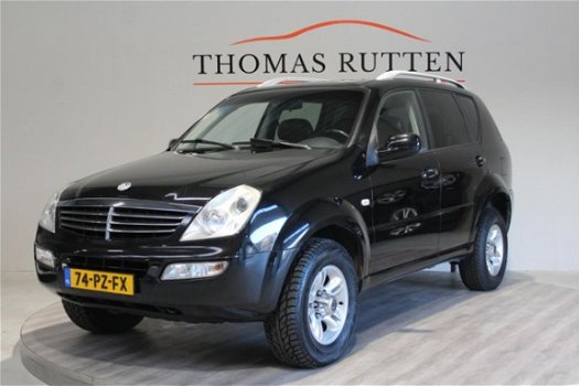 SsangYong Rexton - RX 270 Xdi s 2005/ NAP/ Automaat/ Navi/ Leder/ Trekhaak/ Clima/ Cruise/ Stoel ver - 1