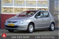 Peugeot 307 - 1.6-16V XT Premium 5D Clima/NAP/Cruise/Trekhaak - 1 - Thumbnail