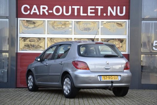 Peugeot 307 - 1.6-16V XT Premium 5D Clima/NAP/Cruise/Trekhaak - 1