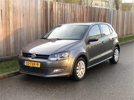 Volkswagen Polo - 1.2 TSI BlueMotion Comfortline 5Drs Airco Pdc Cruise control NAP+Nieuwe APK! - 1