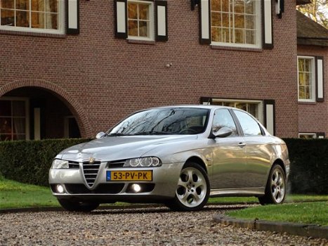 Alfa Romeo 156 - 1.8 T.S. Sportpakket/Leer/Trekh/Climat/Cruise/17inch/NAP/2e Eig - 1