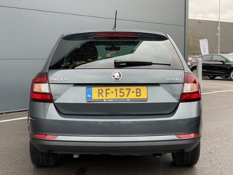 Skoda Rapid Spaceback - 1.0 TSI Greentech Drive | Stoelverwarming | Navigatie | Lichtmetalen velgen - 1