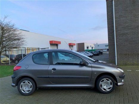 Peugeot 206 - 1.6 XS 2000 Nieuwe APK 138500 km NAP - 1