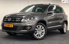 Volkswagen Tiguan - 2.0 TSI Sport&Style 4motion R-line Edition *Leder*Xenon*DsgAutomaat*Trekhaak