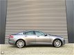 Jaguar XF - 2.7D V6 Premium Luxury - 1 - Thumbnail