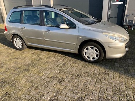 Peugeot 307 - 1.6 HDI 90pk 2006 APK 9-20 CLIMA euro4 - 1