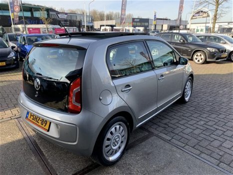 Volkswagen Up! - 1.0 high up BlueMotion Navi Panodak - 1