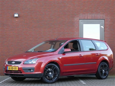 Ford Focus Wagon - 2.0-16V Rally Edition Airco nieuwe apk - 1