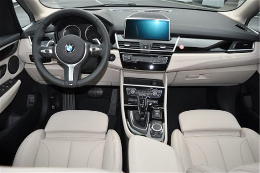BMW 2-serie Active Tourer - 220i High Executive Luxury Line Aut - 1