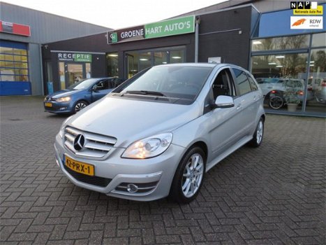 Mercedes-Benz B-klasse - 180 BlueEFFICIENCY Business CLass /NAVI/AIRCO/CRUISCONTROL/NAP - 1