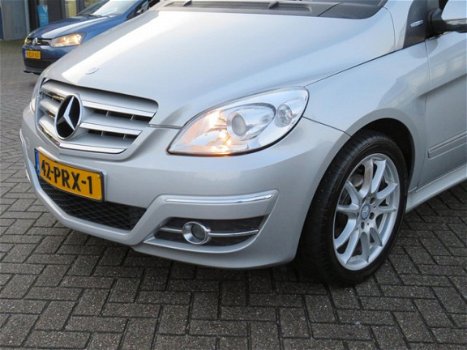 Mercedes-Benz B-klasse - 180 BlueEFFICIENCY Business CLass /NAVI/AIRCO/CRUISCONTROL/NAP - 1