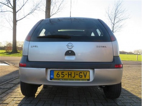 Opel Corsa - 1.2i-16V met Schuifdak en Vele Opties - 1