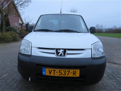 Peugeot Partner - 1.4 Benzine met Schuifdeur & Vele Opties - 1