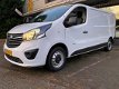 Opel Vivaro - 2015 133DKM NaP 1.6 DCI 88KW Ecoflex L2H1 - 1 - Thumbnail