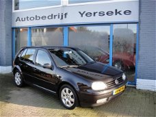 Volkswagen Golf - 1.6-16V Sportline Highline Pacific