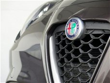 Alfa Romeo MiTo - 1.3 JTDm Urban | Navigatie | Alcantara sportstoelen