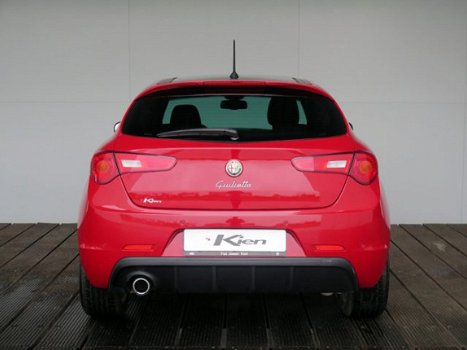 Alfa Romeo Giulietta - 1.4 T Sprint | Navigatie | Schuifdak | 17