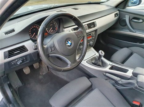 BMW 3-serie - 320i High Executive ZEER NETTE AUTO LPG G3 - 1