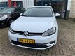 Volkswagen Golf - 1.0 TSI Trendline - 1 - Thumbnail