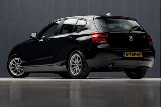 BMW 1-serie - 116i Luxury Sport (NAVIGATIE, LEER, CRUISE, XENON, SPORTSTOELEN, TELEFOON, LM VELGEN, - 1