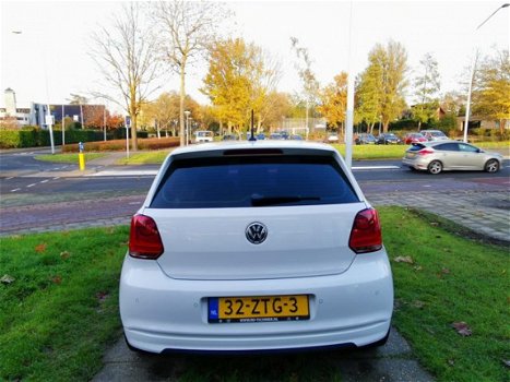 Volkswagen Polo - 1.2 TDI BlueMotion Comfortline Airco/Cruise/Navi/El.ramen/LMV/NAP/APK - 1