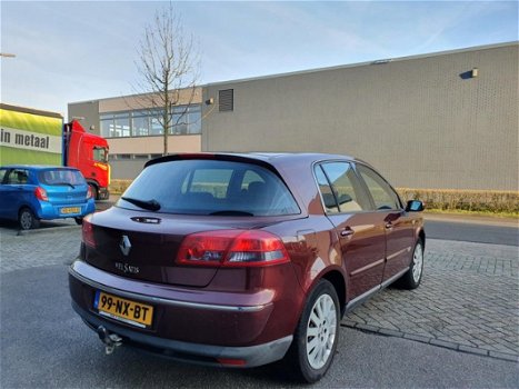 Renault Vel Satis - 2.0 16V Turbo Expression AUTOMAAT/CRUISE/ 3 X SLEUTELS - 1
