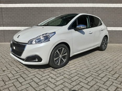 Peugeot 208 - 1.2 EAT6 110PK Allure PANO CLIMA NACI CRUISE PDC 16''LM CHROOM PACK CIELO PACK COMFORT - 1