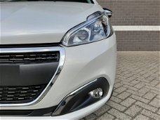 Peugeot 208 - 1.2 EAT6 110PK Allure PANO CLIMA NACI CRUISE PDC 16''LM CHROOM PACK CIELO PACK COMFORT