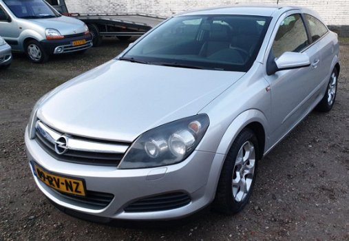 Opel Astra GTC - 1.6 Cosmo ZEER NETJES, BJ 2005 , GOED onderhouden , APK KM NAP - 1