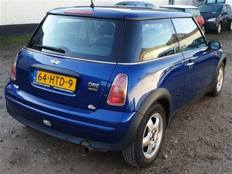 Mini Mini One - 1.6 Salt Nette 3 deurs AUTO, Goed onderhouden, AIRCO, APK 2021 - 1