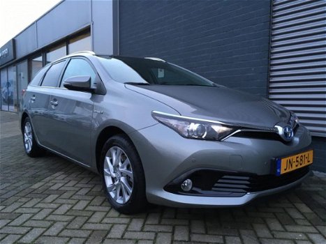 Toyota Auris Touring Sports - 1.8 Hybrid Trend - 1