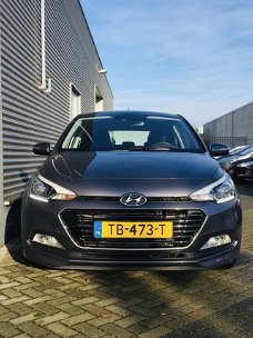 Hyundai i20 - 1.0 T-GDI Comfort Navigatie, Camera, Telefoon, Cruise Control