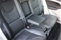 Volvo V40 - 2.0 D4 SUMMUM BUSS LEDER ELEKTR STOELEN - 1 - Thumbnail